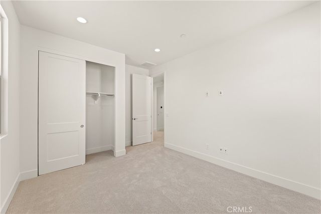 173 Somera, Irvine, CA 92602