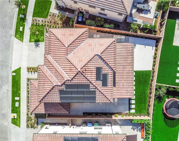 173 Somera, Irvine, CA 92602