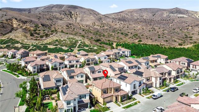 173 Somera, Irvine, CA 92602