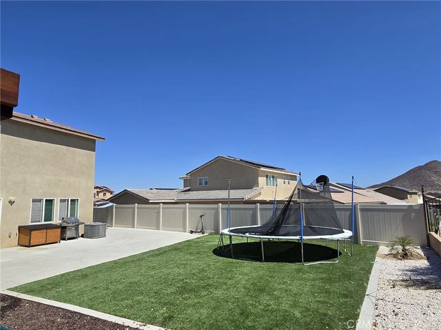30783 Pony Express, Winchester, CA 92596