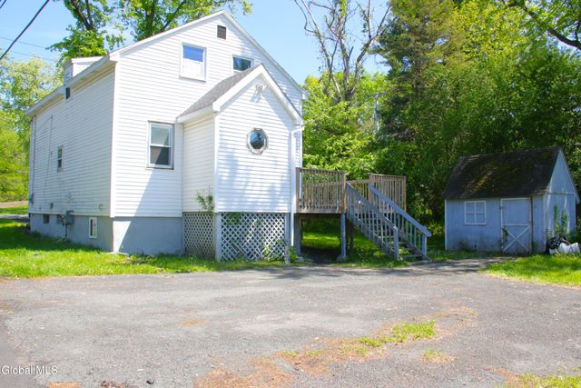 2 Lunis Avenue, Rensselaer, NY 12144