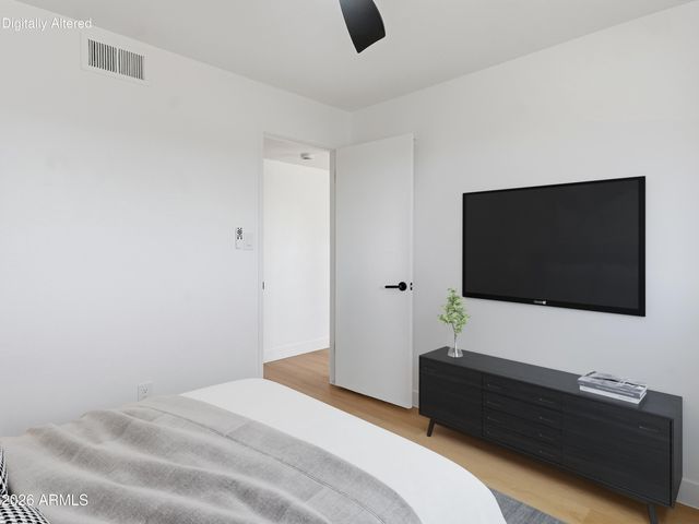 1340 E 2ND Avenue, Mesa, AZ 85204