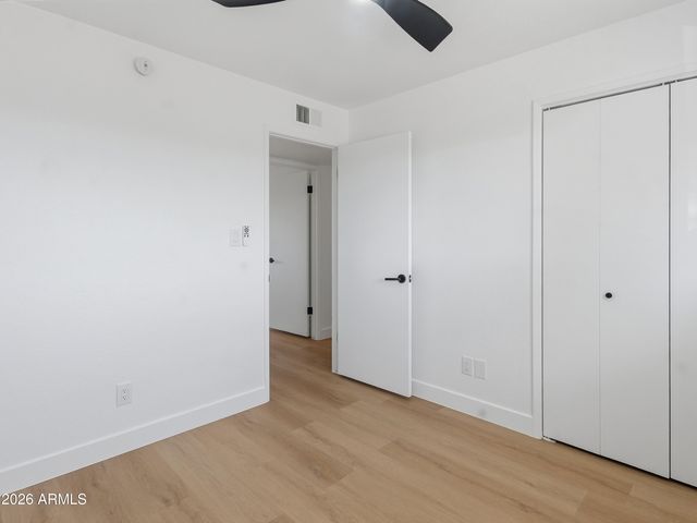 1340 E 2ND Avenue, Mesa, AZ 85204
