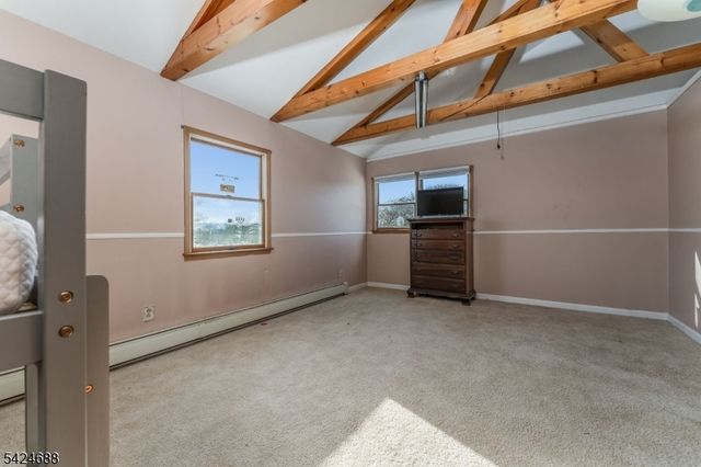 742 South Blvd, Alpha Boro, NJ 08865