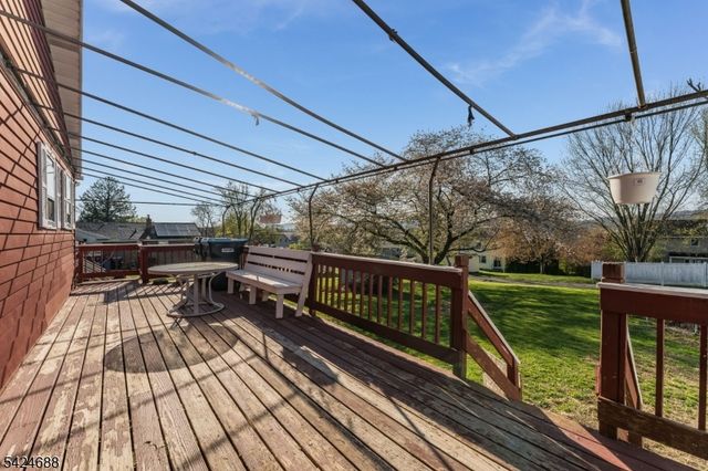 742 South Blvd, Alpha Boro, NJ 08865