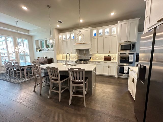 2805 Maverick Way, Celina, TX 75009