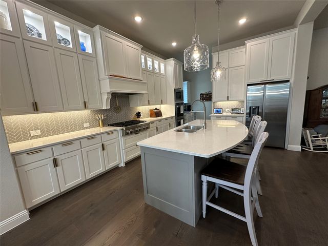 2805 Maverick Way, Celina, TX 75009