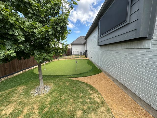 2805 Maverick Way, Celina, TX 75009