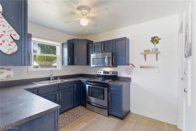 3875 E 38th Street, Newburgh Heights, OH 44105