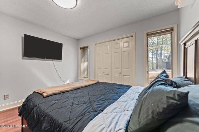 190 Barton Hills Court, Pinehurst, NC 28374