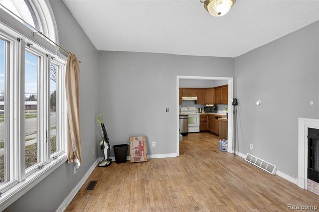 103 N Mackinaw Street, Durand, MI 48429