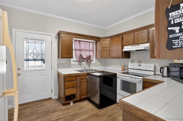 103 N Mackinaw Street, Durand, MI 48429