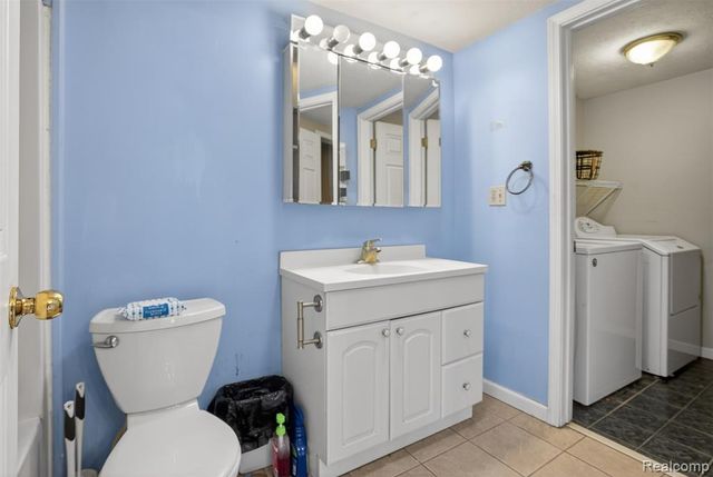 103 N Mackinaw Street, Durand, MI 48429