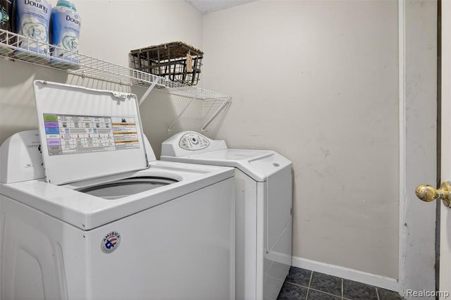 103 N Mackinaw Street, Durand, MI 48429