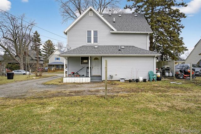 103 N Mackinaw Street, Durand, MI 48429