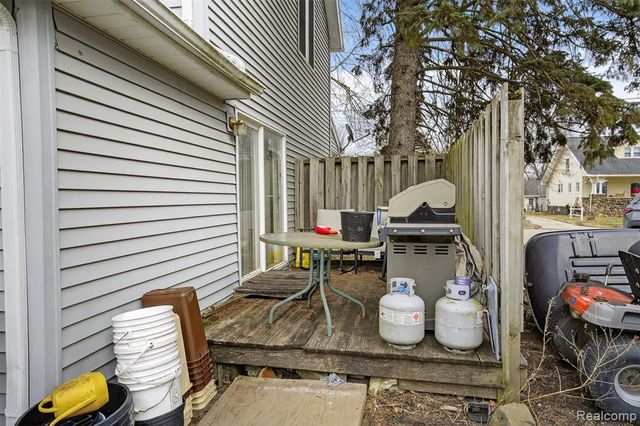 103 N Mackinaw Street, Durand, MI 48429