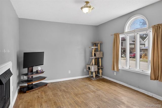 103 N Mackinaw Street, Durand, MI 48429