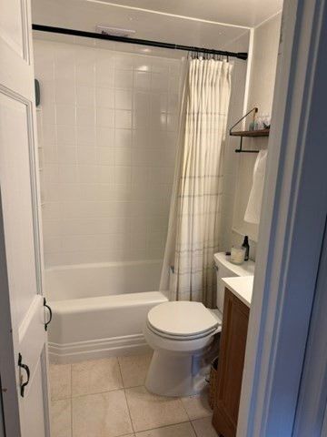 28 Londonderry Road, Framingham, MA 01701