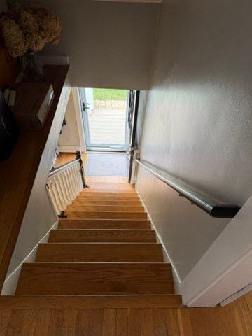 28 Londonderry Road, Framingham, MA 01701
