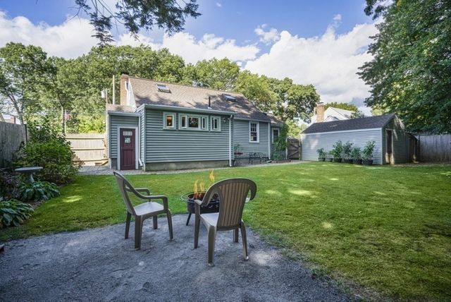28 Londonderry Road, Framingham, MA 01701