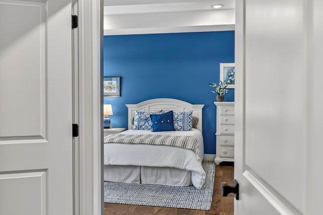 4411 E Hidden Oak Street, Springfield, MO 65802