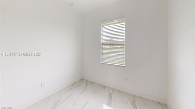 2045 Carver Avenue, Fort Myers, FL 33916