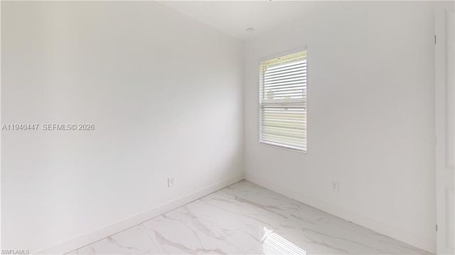 2045 Carver Avenue, Fort Myers, FL 33916