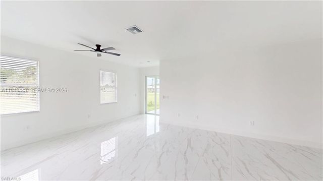 2045 Carver Avenue, Fort Myers, FL 33916