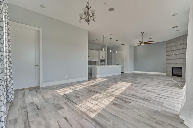 2113 Solstice Boulevard, Spring, TX 77386