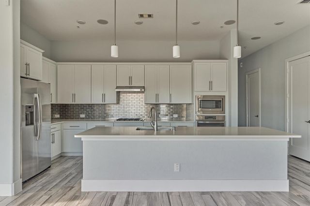 2113 Solstice Boulevard, Spring, TX 77386
