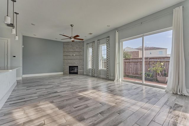 2113 Solstice Boulevard, Spring, TX 77386