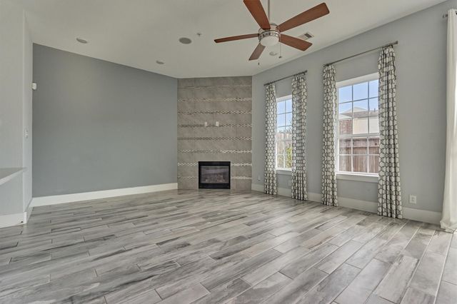 2113 Solstice Boulevard, Spring, TX 77386