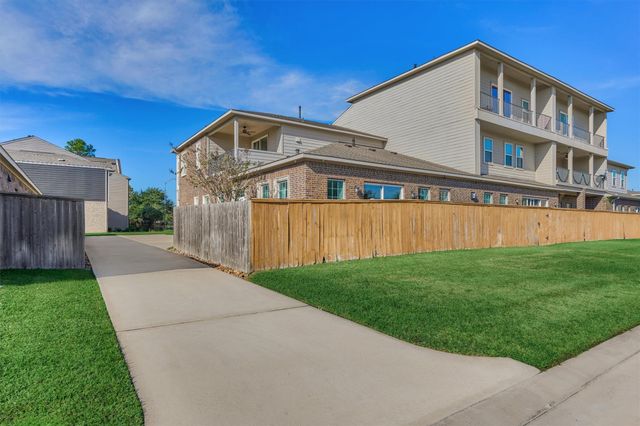 2113 Solstice Boulevard, Spring, TX 77386
