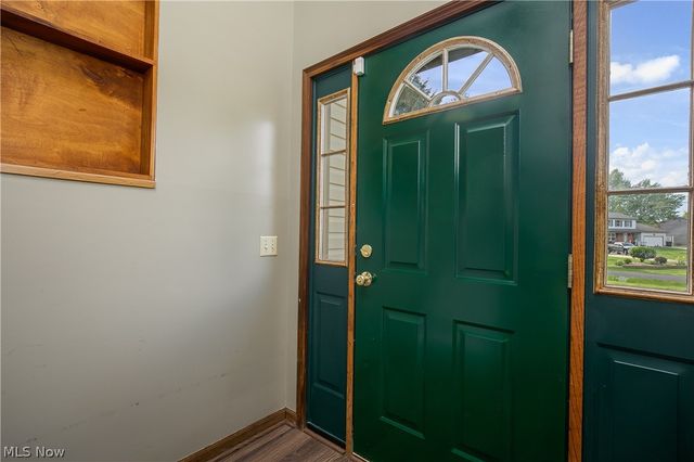 1425 Galaxy Drive, Mogadore, OH 44260