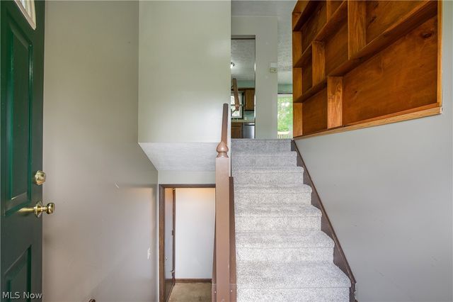 1425 Galaxy Drive, Mogadore, OH 44260