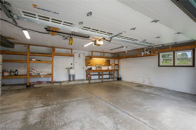 1425 Galaxy Drive, Mogadore, OH 44260