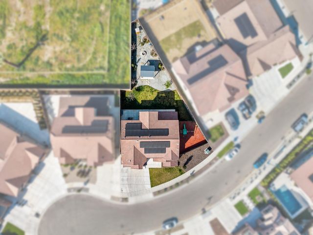 3013 N Dayton Street, Visalia, CA 93291