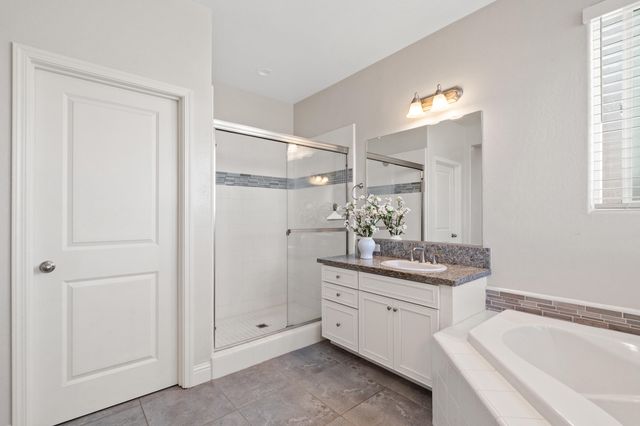 3013 N Dayton Street, Visalia, CA 93291