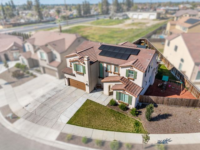 3013 N Dayton Street, Visalia, CA 93291