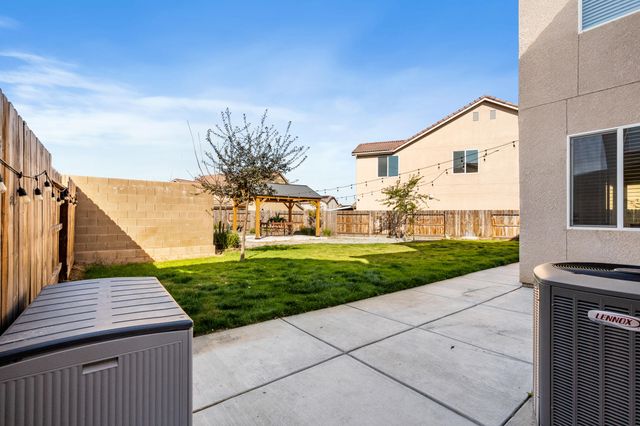 3013 N Dayton Street, Visalia, CA 93291