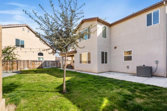 3013 N Dayton Street, Visalia, CA 93291