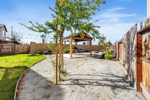 3013 N Dayton Street, Visalia, CA 93291