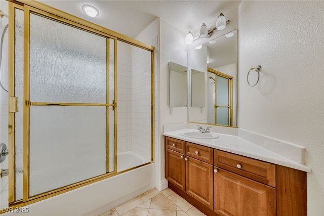 136 South Buteo Woods Lane, Las Vegas, NV 89144