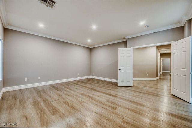 136 South Buteo Woods Lane, Las Vegas, NV 89144