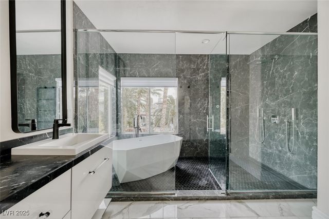 136 South Buteo Woods Lane, Las Vegas, NV 89144