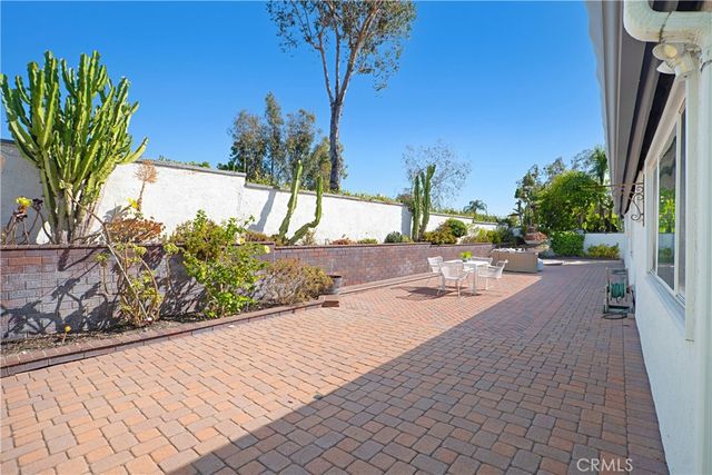 26346 Sorrell, Laguna Hills, CA 92653