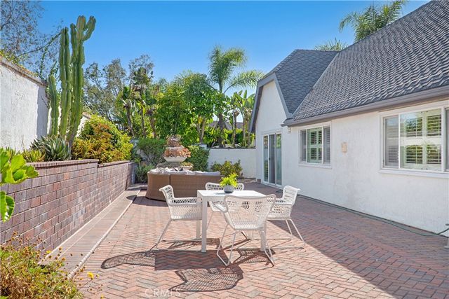 26346 Sorrell, Laguna Hills, CA 92653