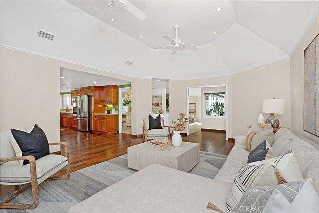 26346 Sorrell, Laguna Hills, CA 92653