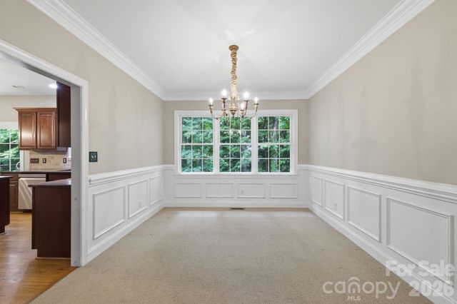 190 Meadow Glen Drive, Troutman, NC 28166