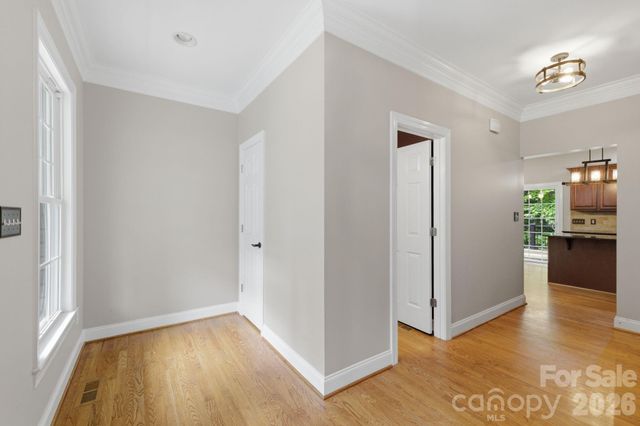 190 Meadow Glen Drive, Troutman, NC 28166